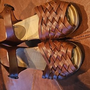 Moheda Clogs